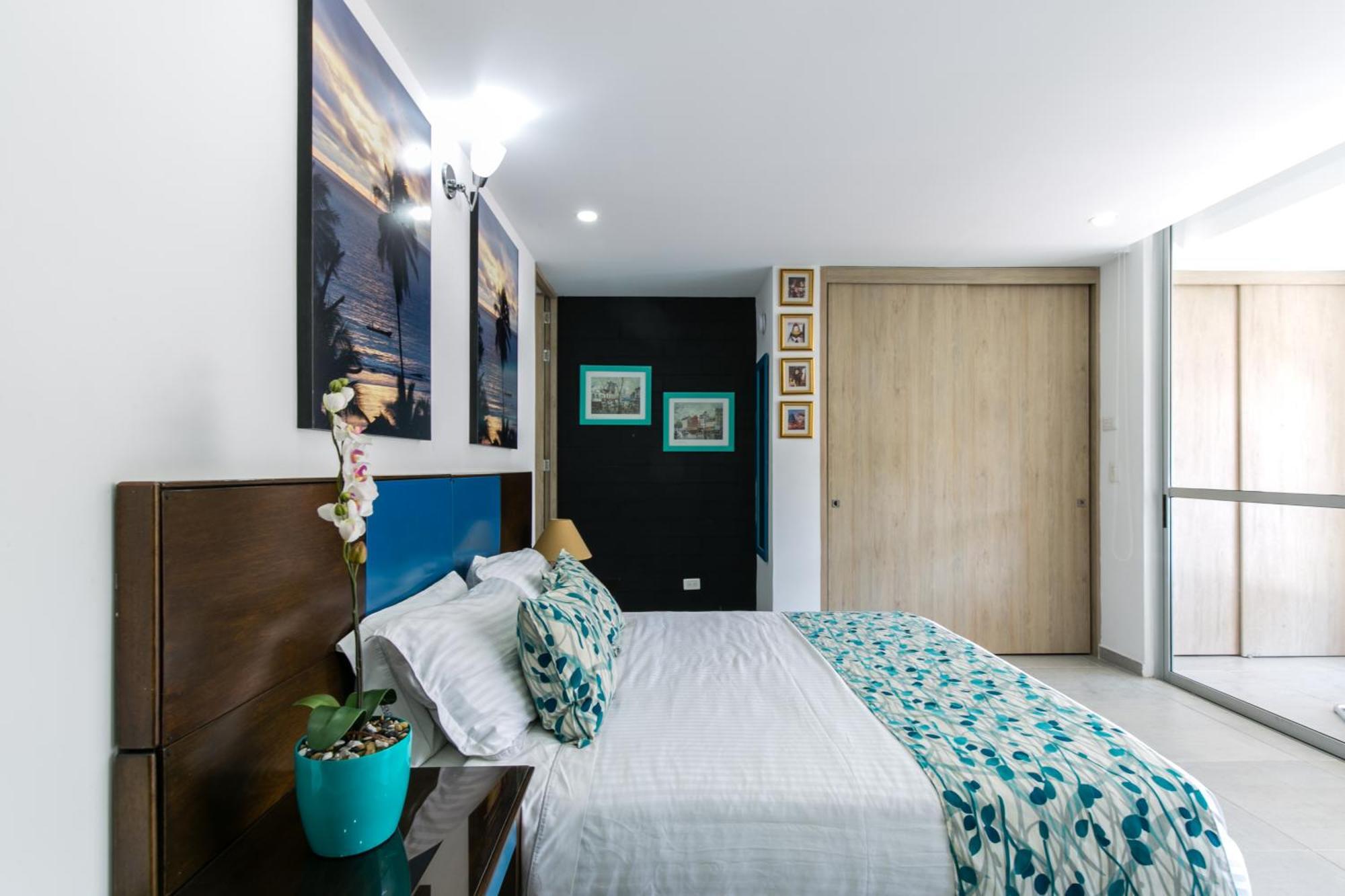 Apartamentos Borbon Suites Медельїн Екстер'єр фото