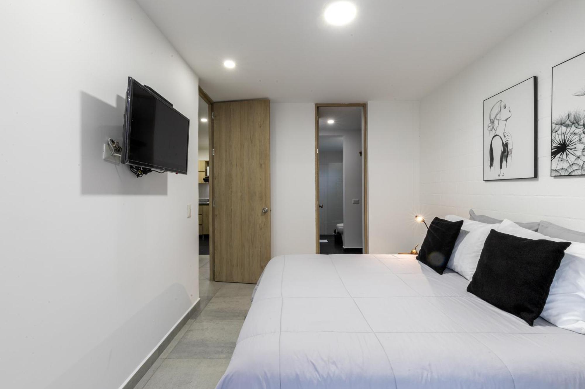 Apartamentos Borbon Suites Медельїн Екстер'єр фото