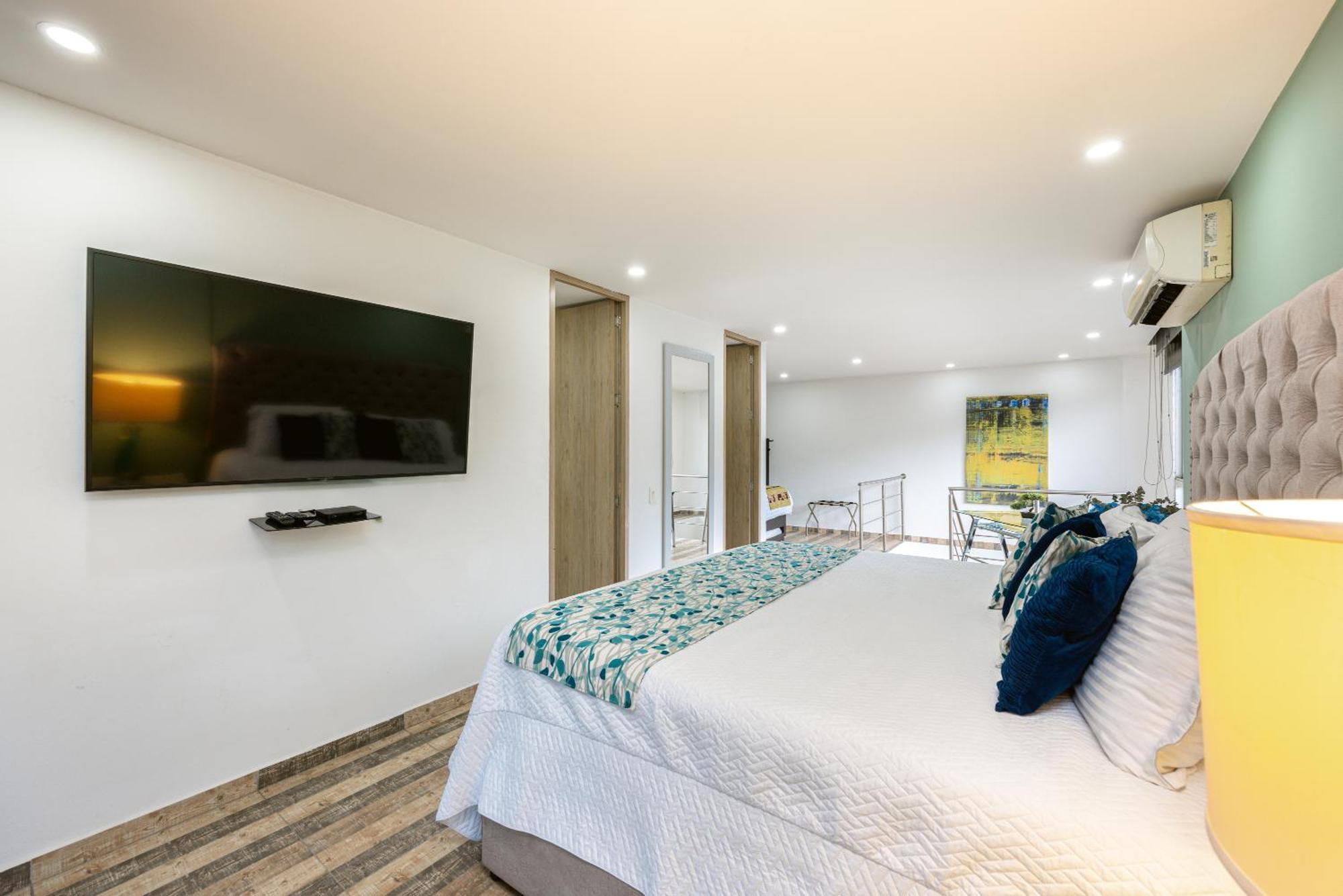 Apartamentos Borbon Suites Медельїн Екстер'єр фото
